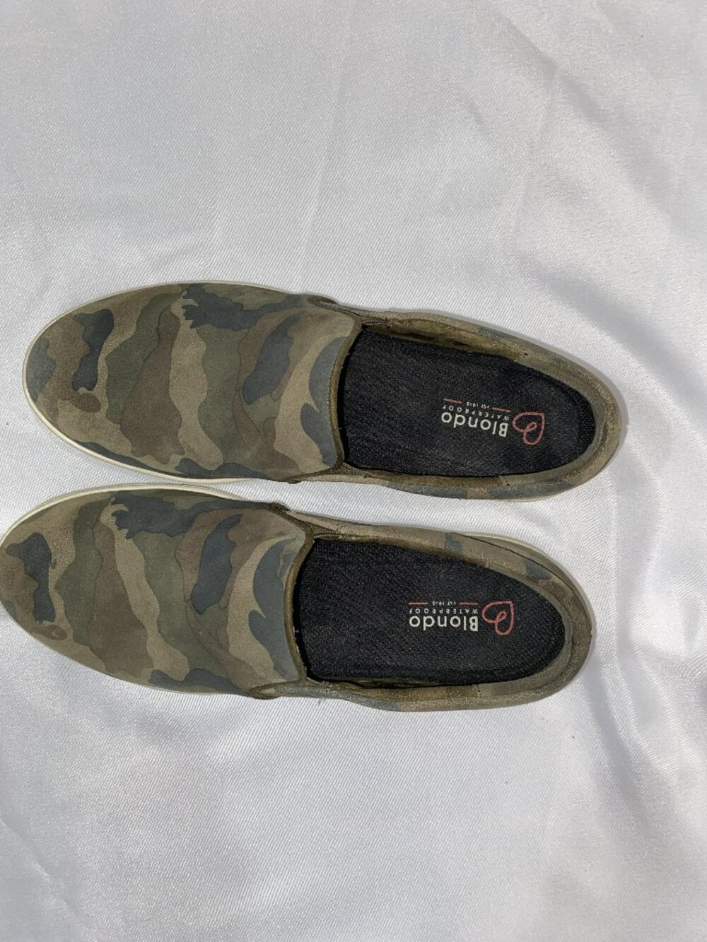 Camouflage Blondo. Women Size 9
